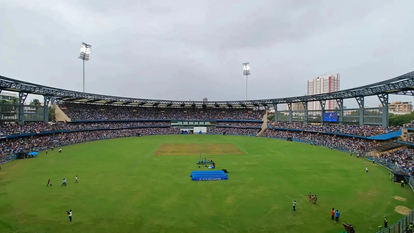 ವಾಂಖೆಡೆ ಕ್ರೀಡಾಂಗಣದಲ್ಲಿ ಇಂಗ್ಲೆಂಡ್ ವಿರುದ್ಧದ ಪಂದ್ಯ: ಭಾರತಕ್ಕೆ ಟಿ20 ವಿಶ್ವಕಪ್ ಸವಾಲು